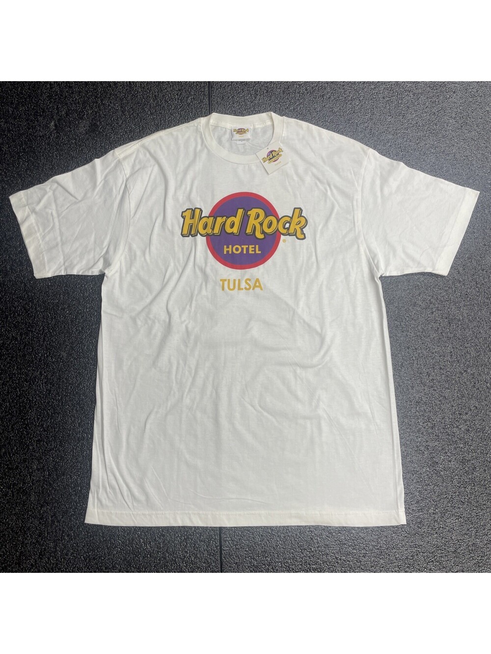 Vintage NWT Hard Rock Hotel Tulsa Men's White Short-Sleeve T-Shirt Cotton XL